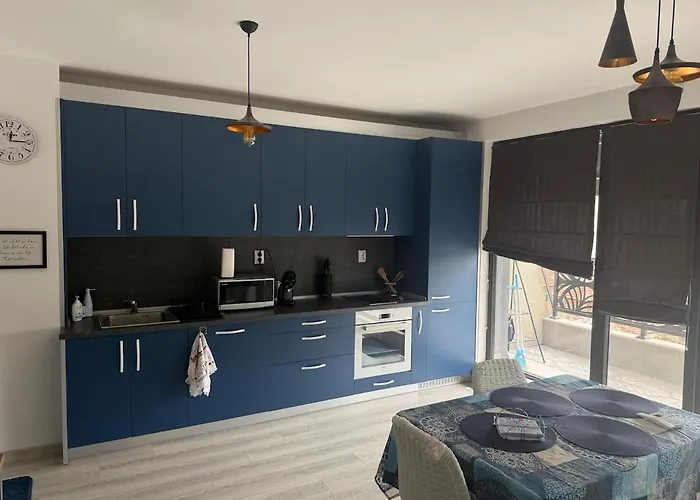 Tiny * スタラ・ザゴラ